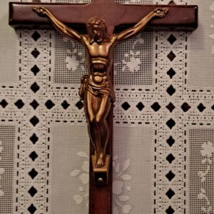Bronze Corpus Finish o Wood Crucifix